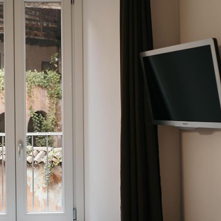 Charme Nel Borgo Di Bienno Di Design, Natura & Relax Exterior photo