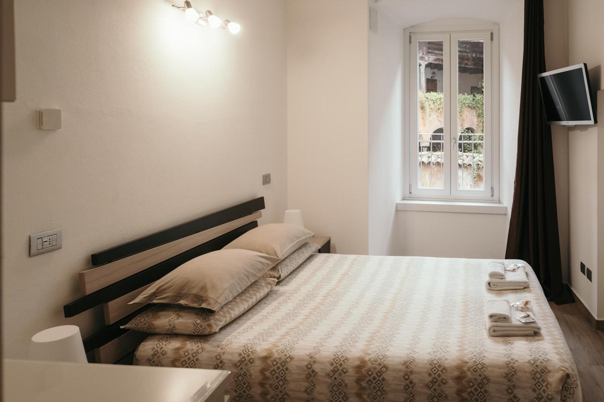 Charme Nel Borgo Di Bienno Di Design, Natura & Relax Exterior photo